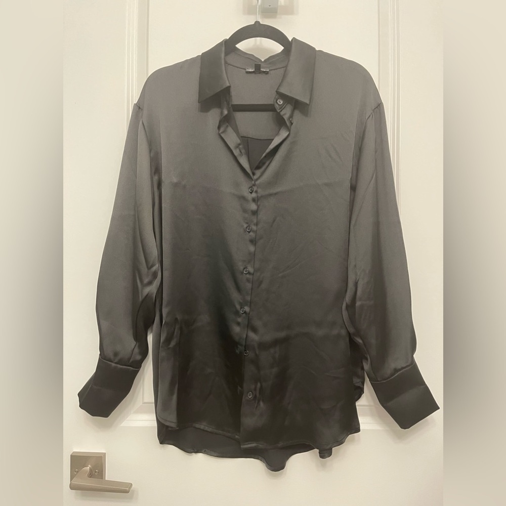 Dynamite Dutton down blouse